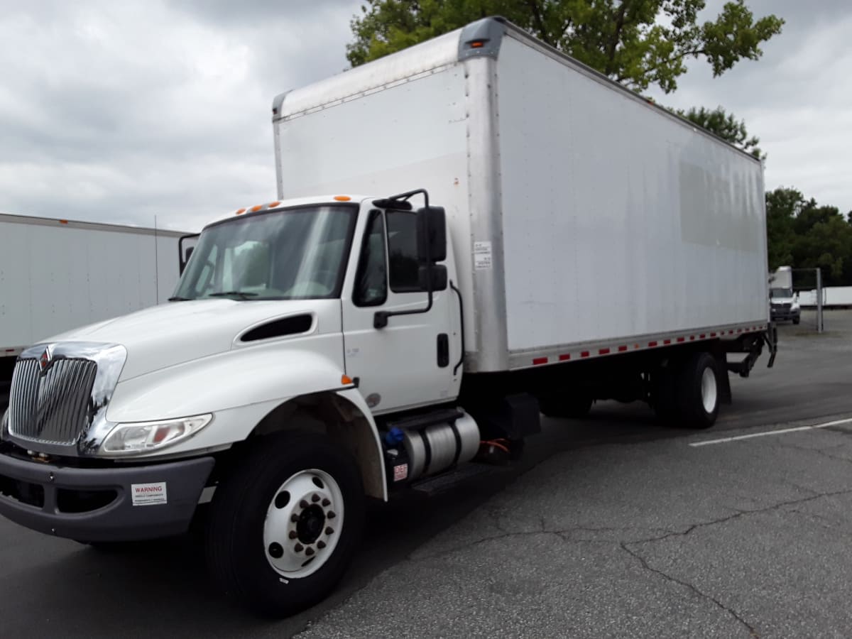 2018 Navistar International 4300 759586