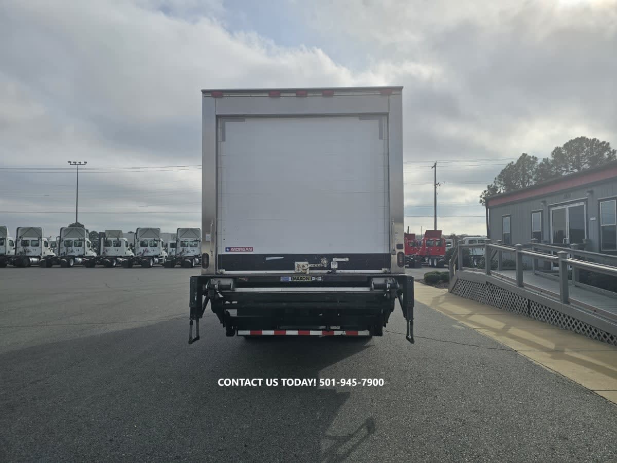 2018 Freightliner/Mercedes M2 106 759700