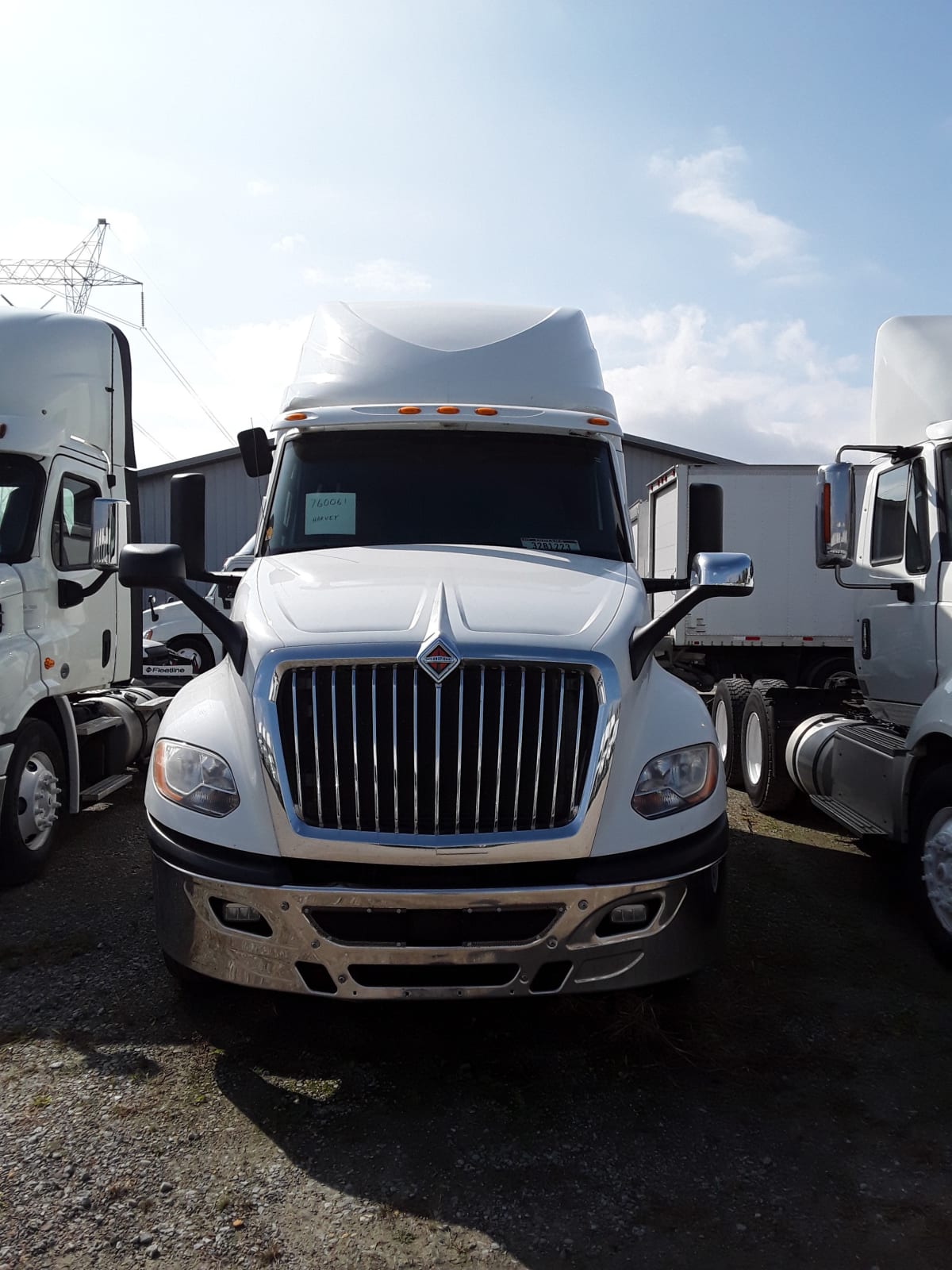 2018 NAVISTAR INTERNATIONAL LT625 SLPR CAB VEH-760061 for Sale 