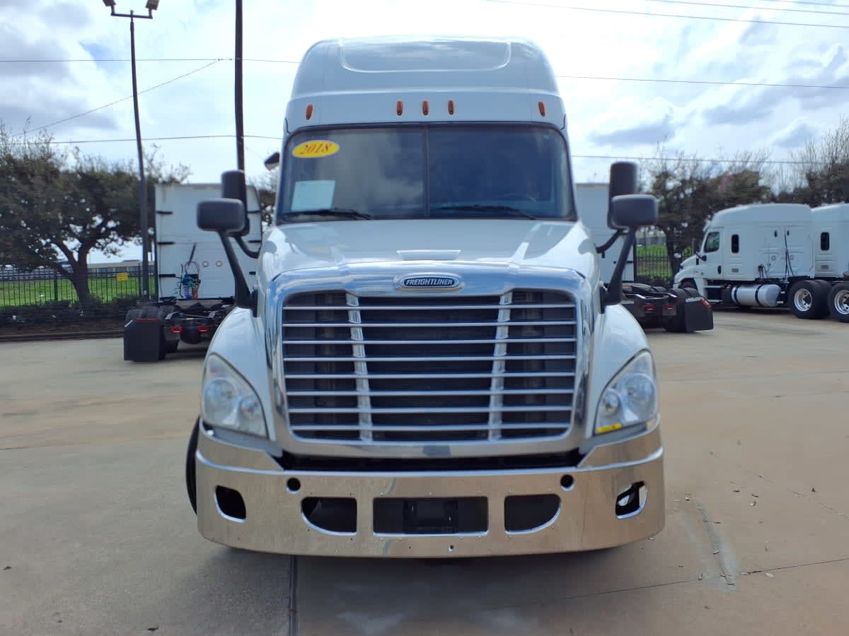 2018 Freightliner - image 2
