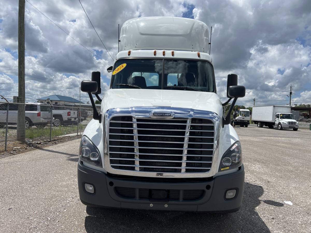 2018 Freightliner/Mercedes CASCADIA 125 760211