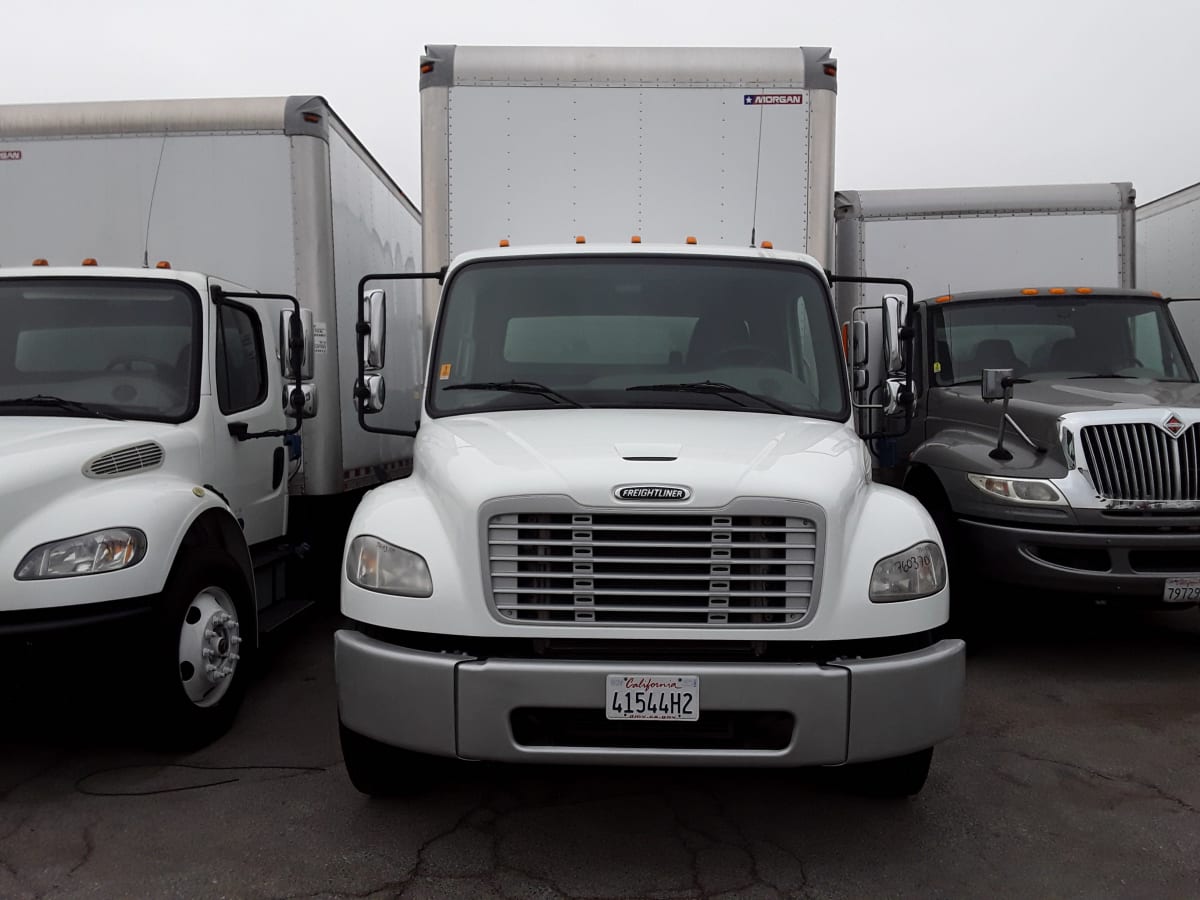 2018 Freightliner/Mercedes M2 106 760370
