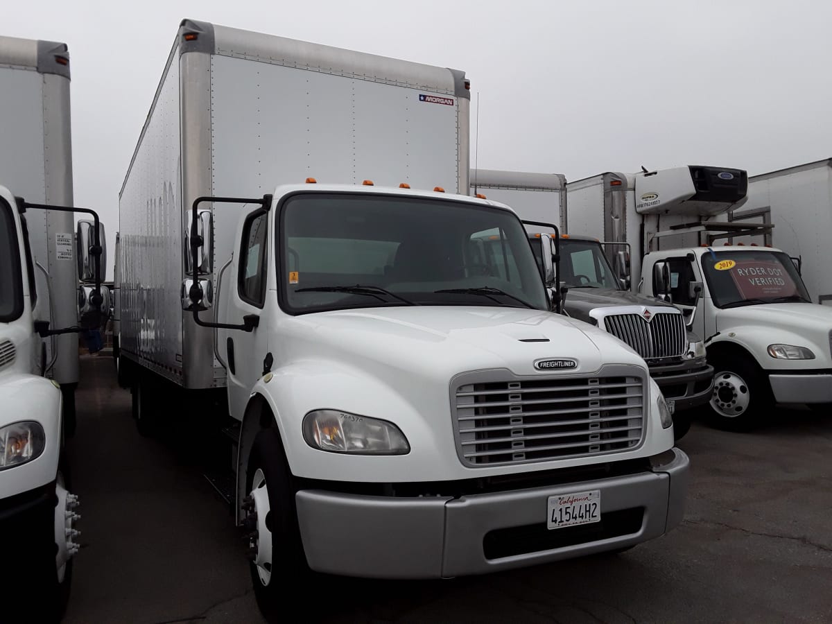 2018 Freightliner/Mercedes M2 106 760370
