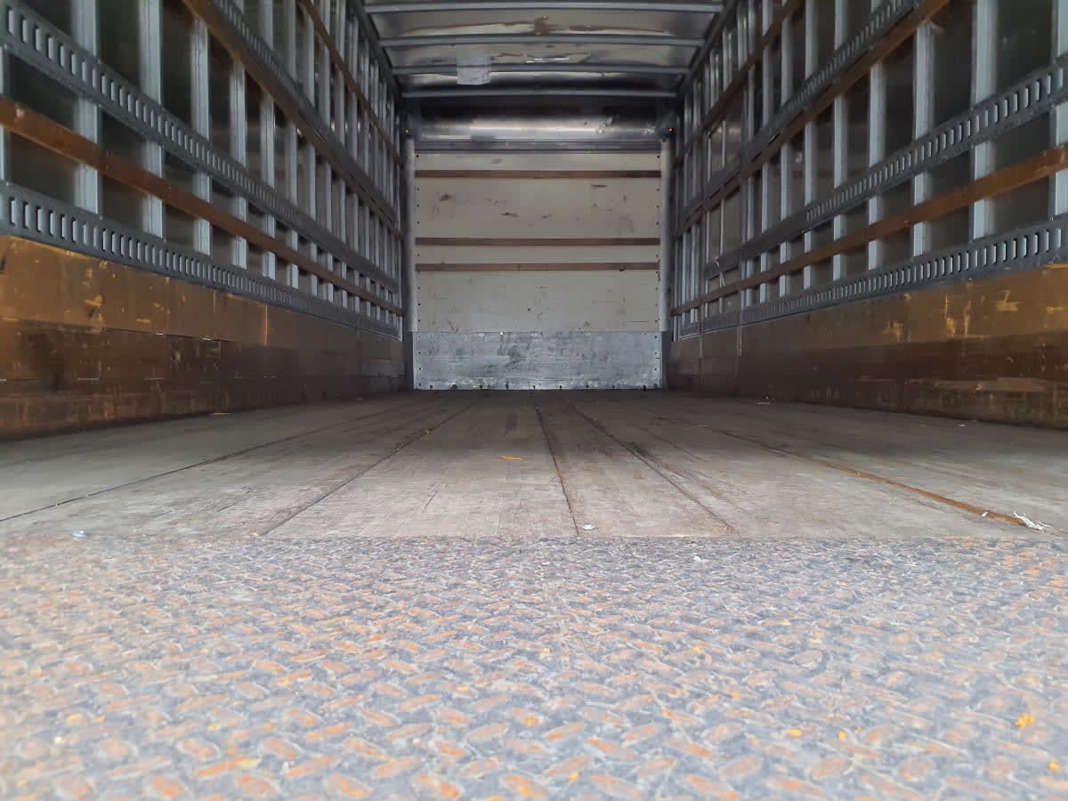 2018 Freightliner M2 106 761047