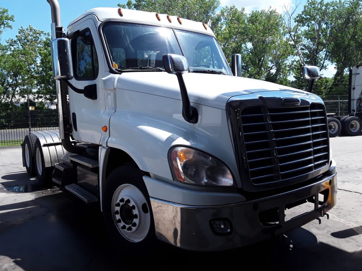 2018 Freightliner CASCADIA 125 761538