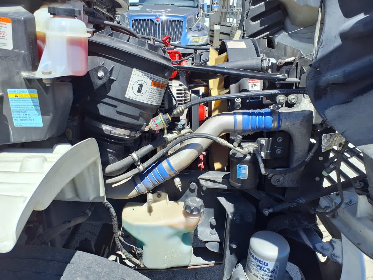 2018 Freightliner/Mercedes M2 106 761577