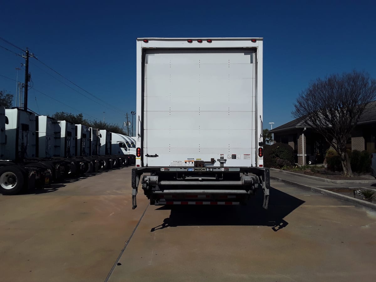 2018 Freightliner/Mercedes M2 106 761609