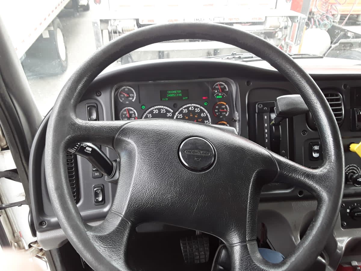 2018 Freightliner/Mercedes M2 106 761623