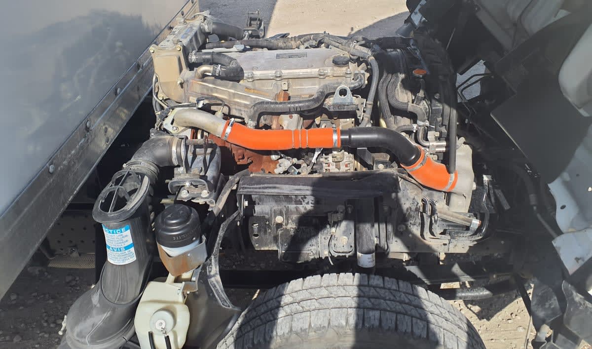 2018 Isuzu NPR HD 761688