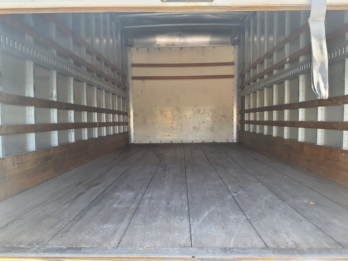 2018 Isuzu NPR HD 761688