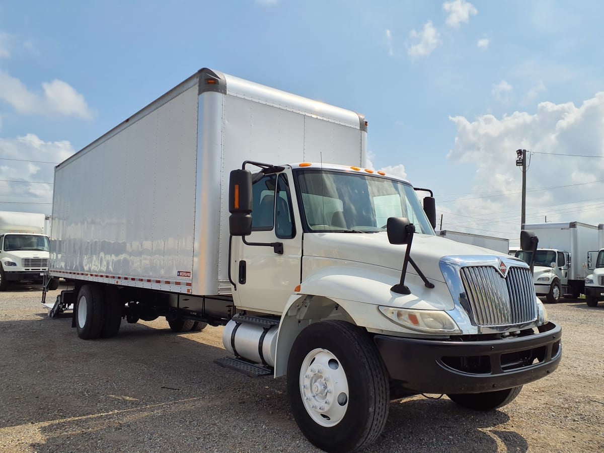 2018 Navistar International 4300 761720