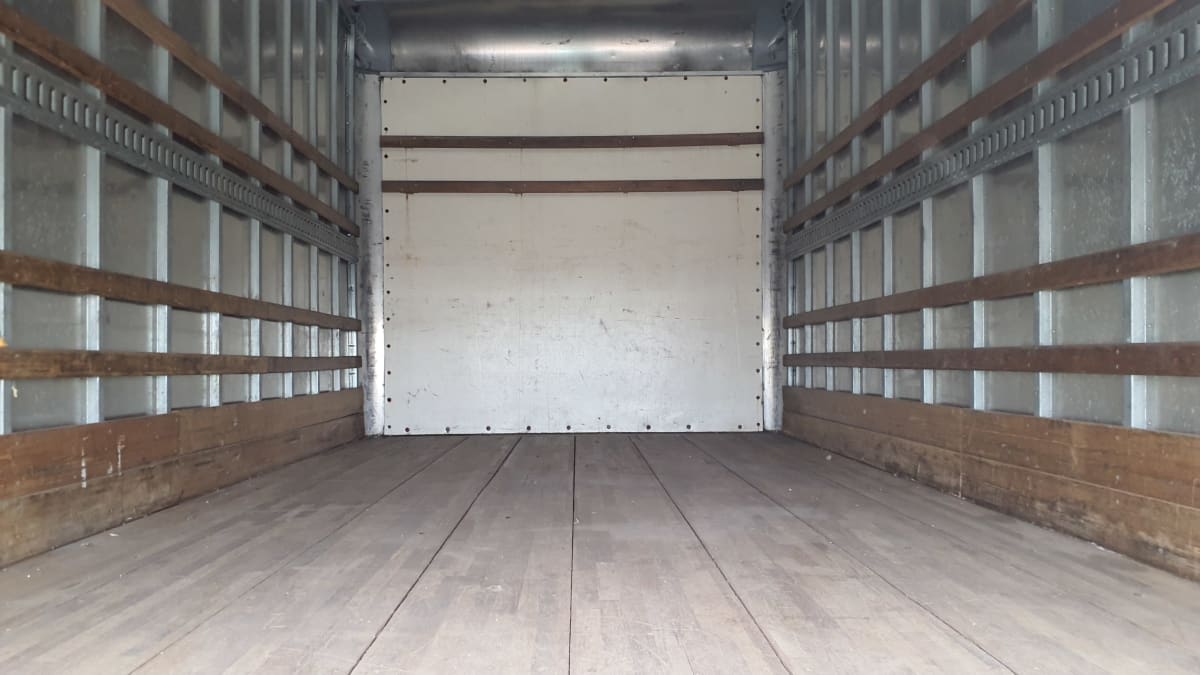 2018 Isuzu NPR HD 761731