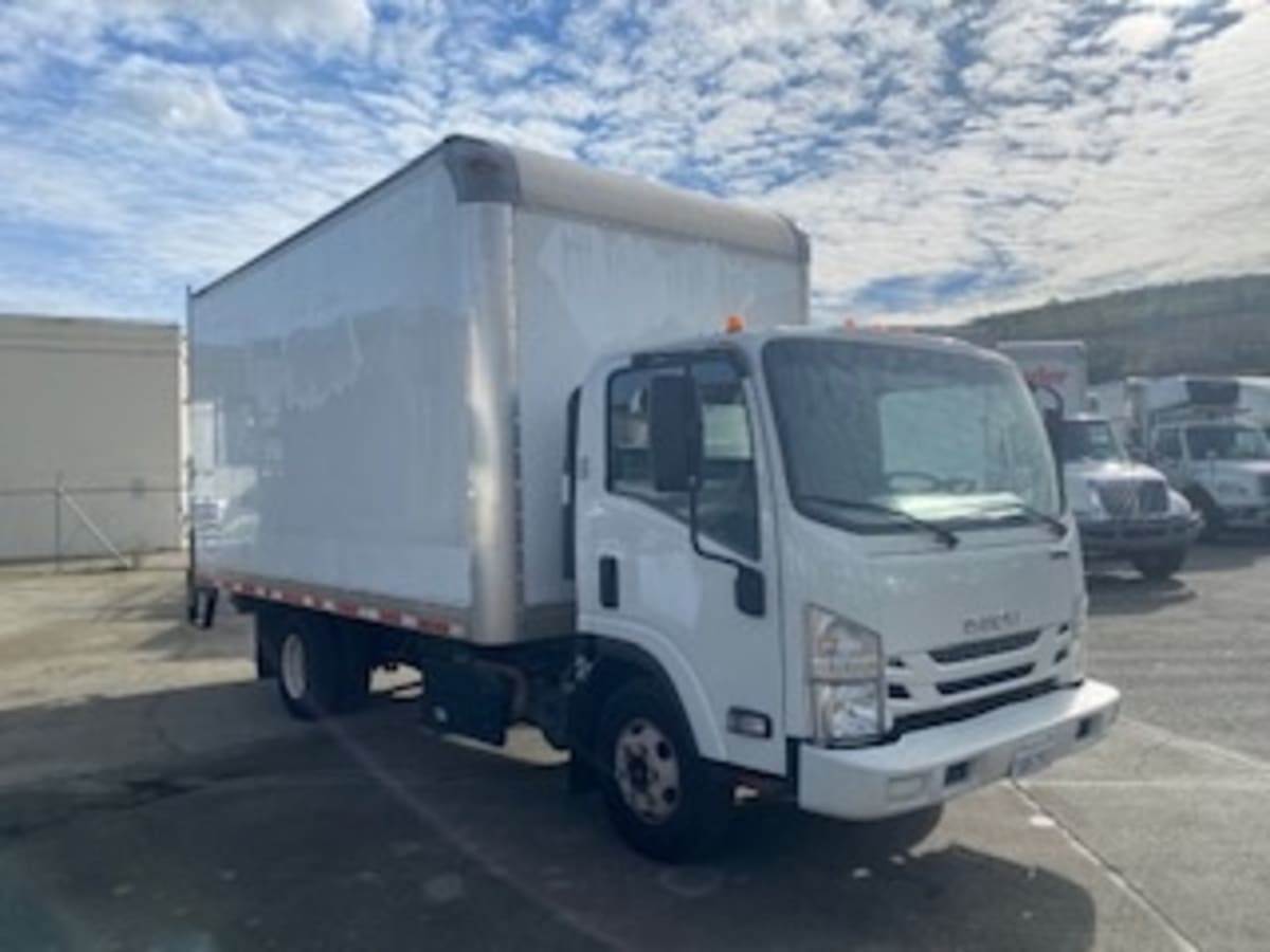 2018 Isuzu NPR HD 761814