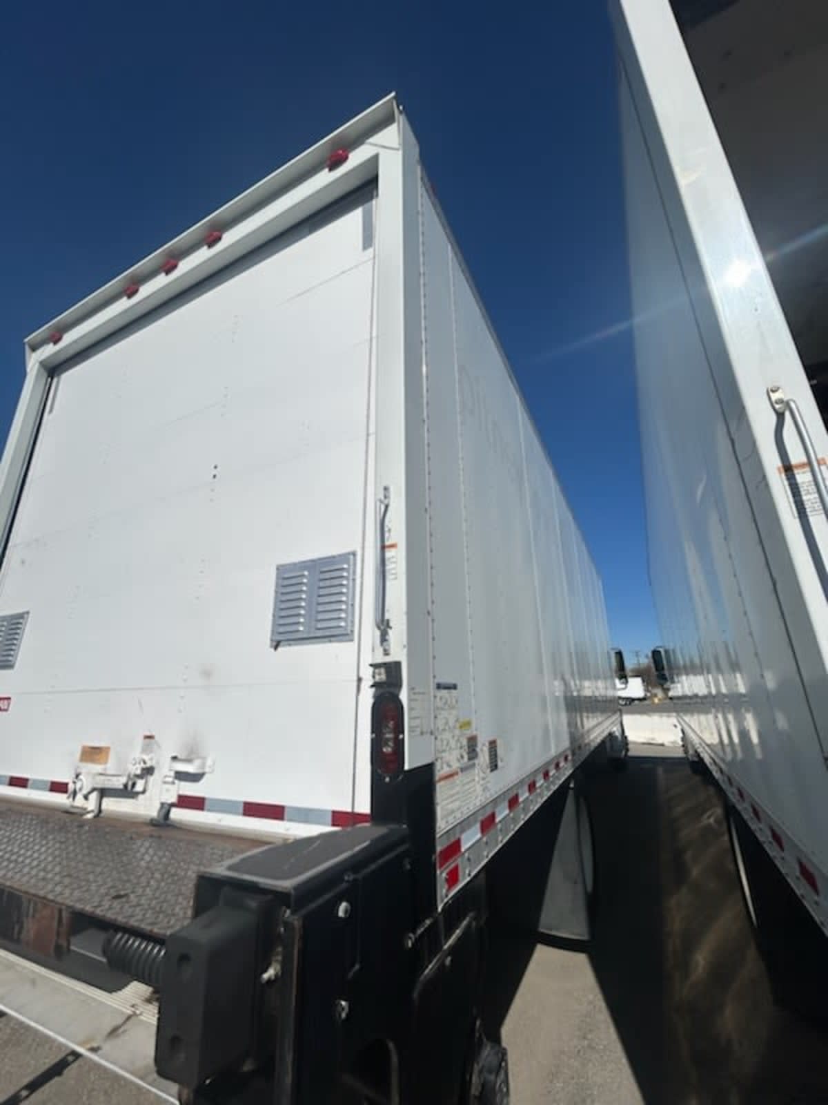 2018 Freightliner/Mercedes M2 106 761927