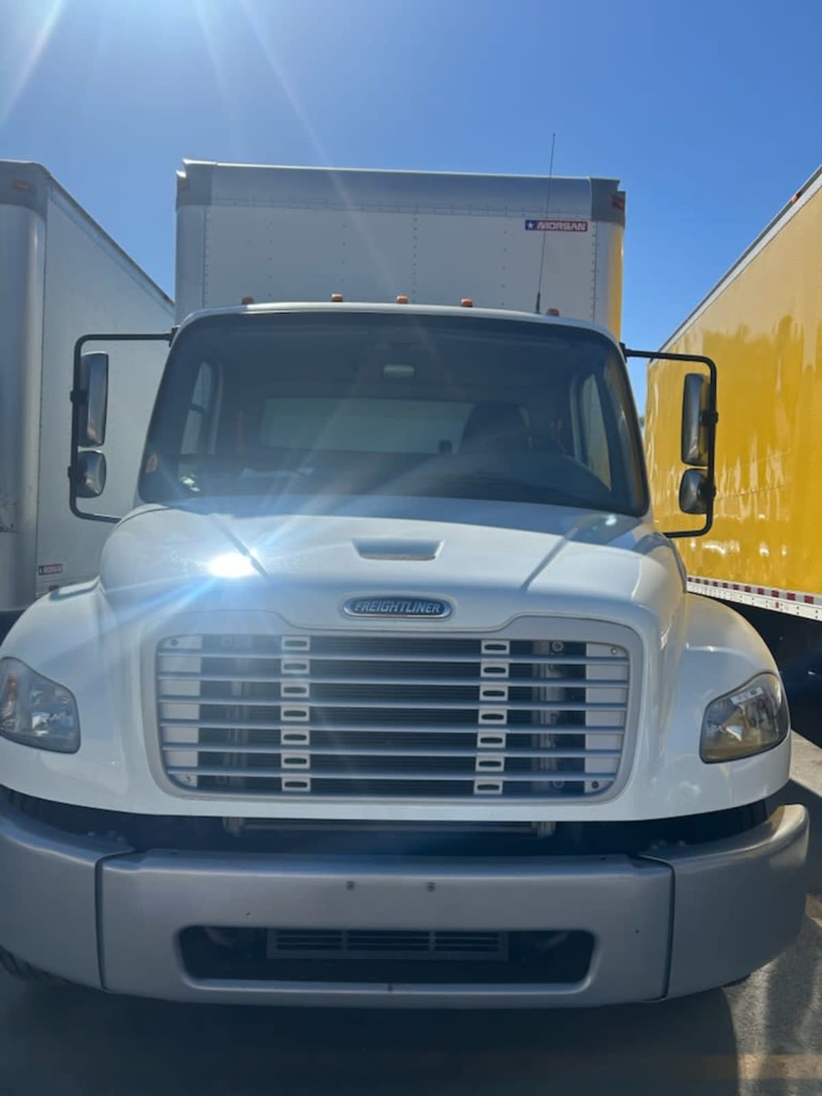 2018 Freightliner/Mercedes M2 106 761927