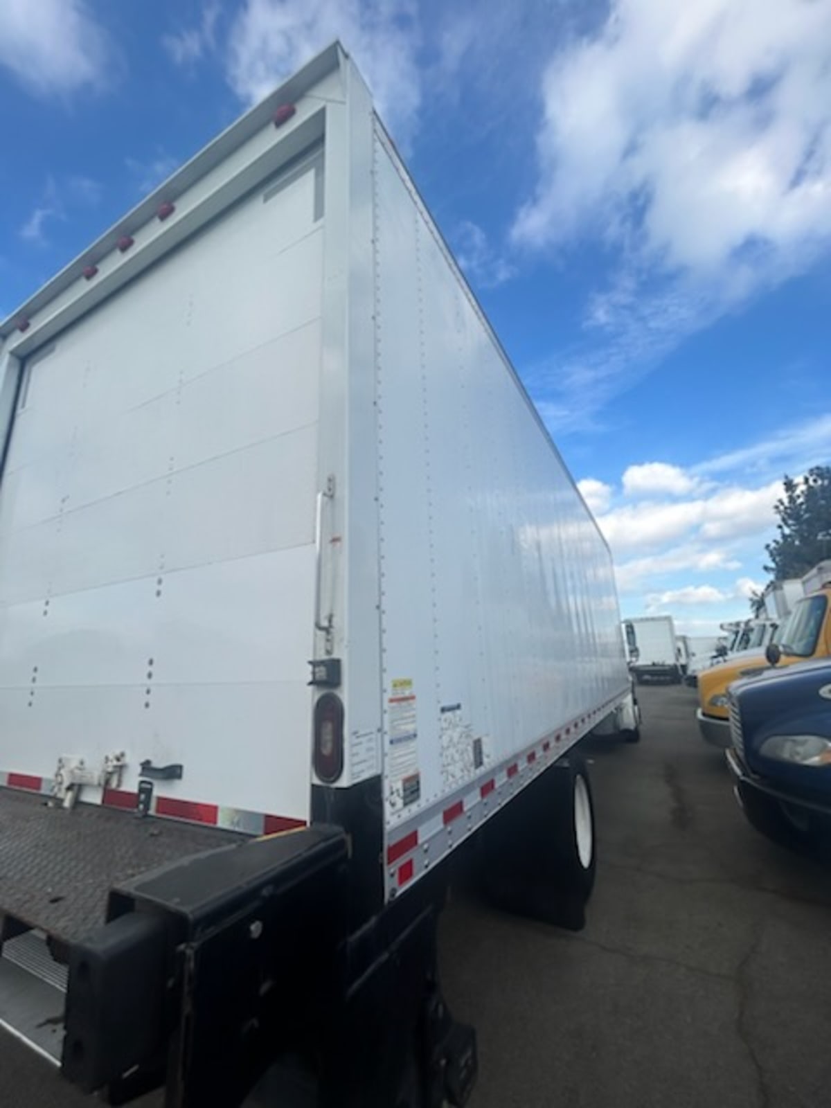 2018 Freightliner/Mercedes M2 106 761928