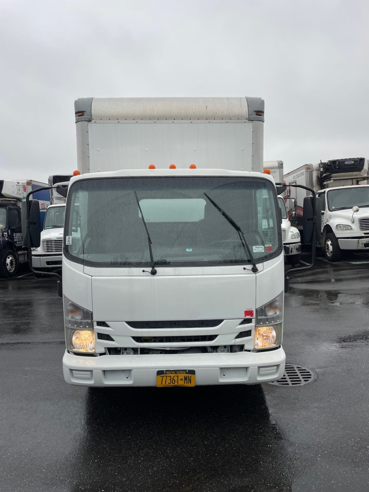 2018 Isuzu NPR HD 762011