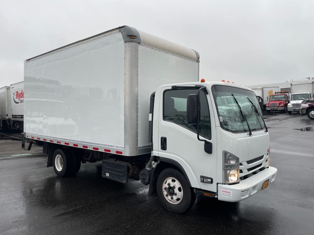 2018 Isuzu NPR HD 762011