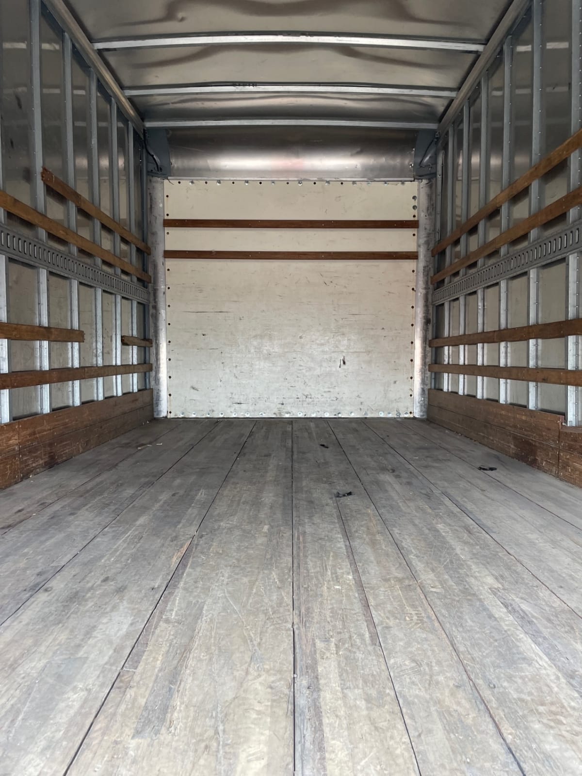 2018 Isuzu NPR HD 762014