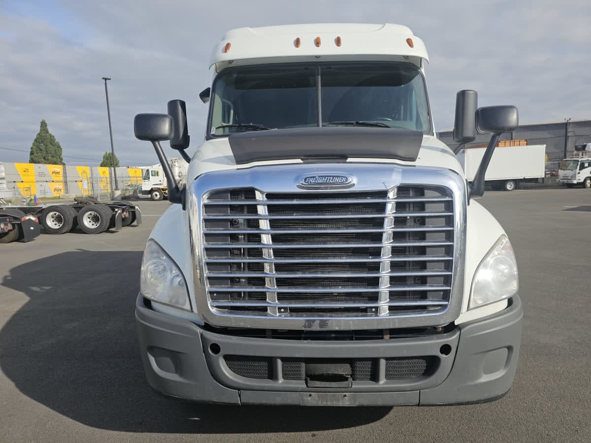 2018 Freightliner/Mercedes CASCADIA 125 762047