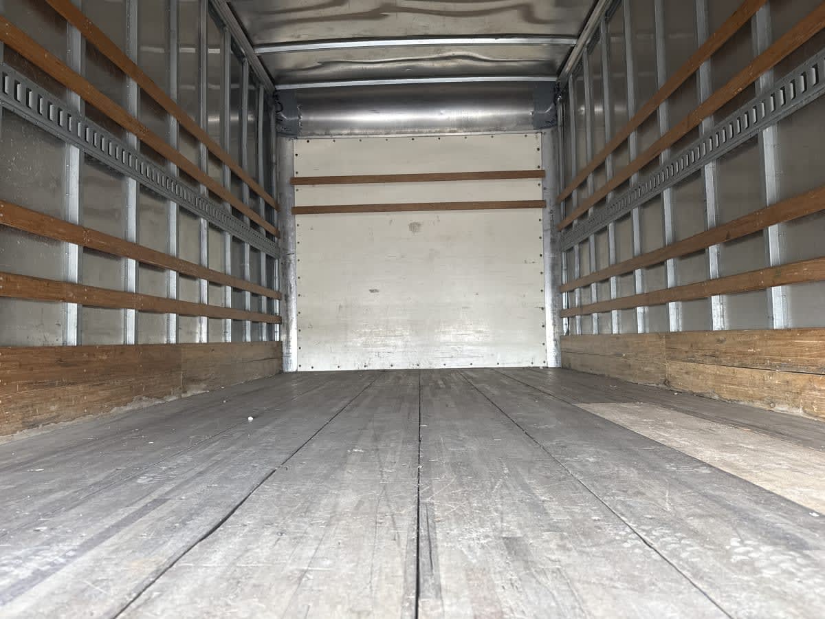 2018 Isuzu NPR HD 762163