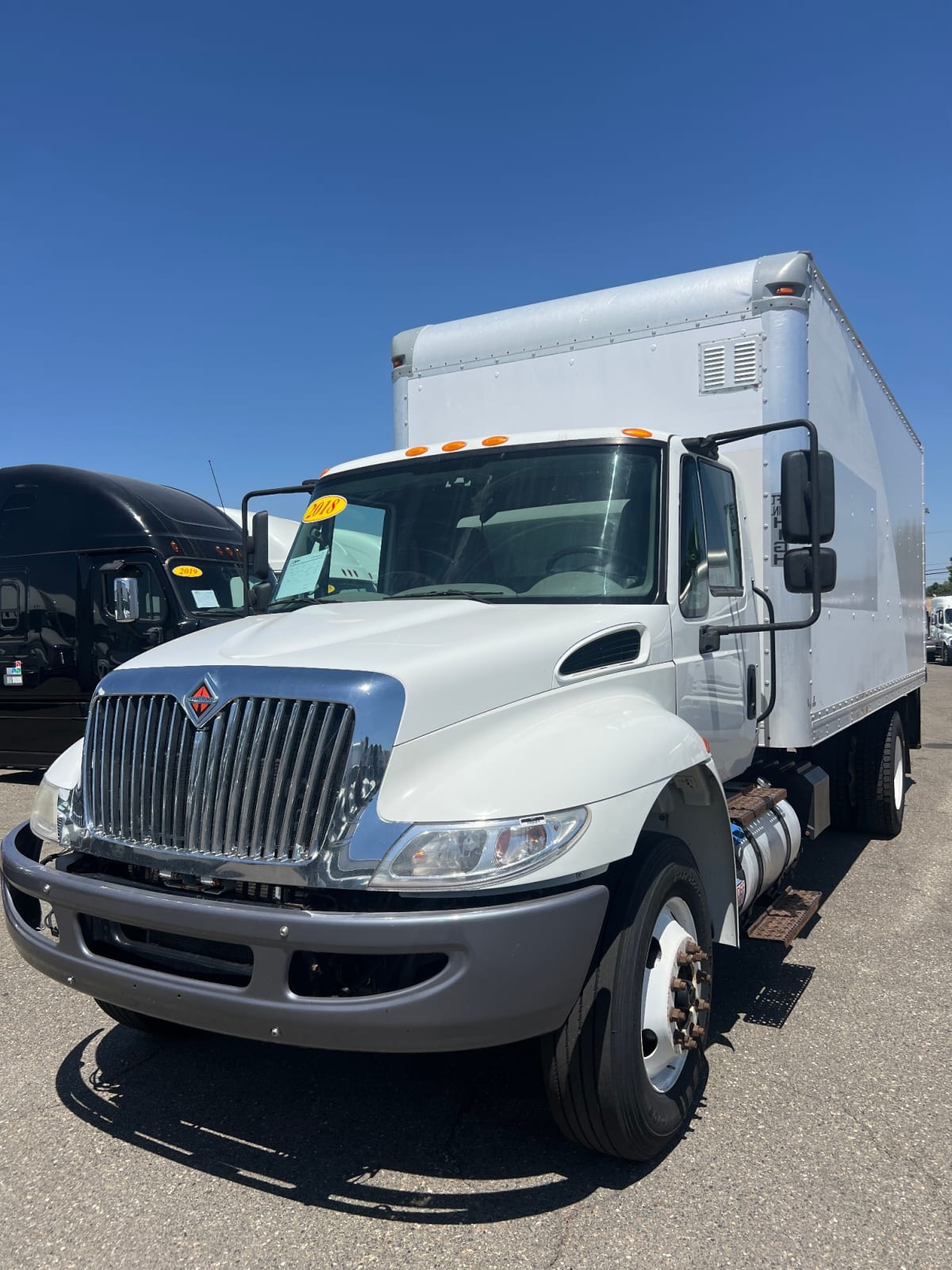 2018 Navistar International 4300 762243