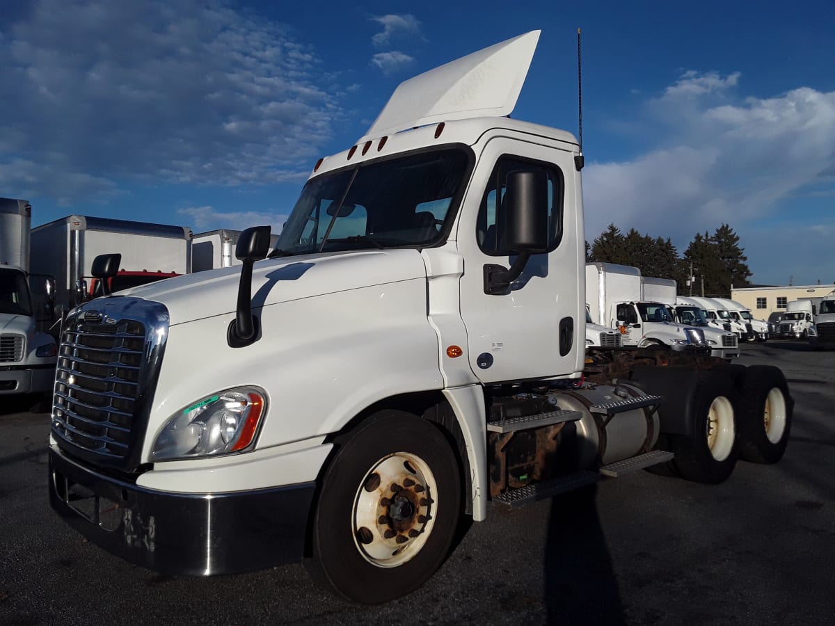 2018 Freightliner/Mercedes CASCADIA 125 762711