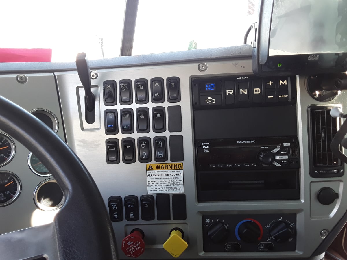 2018 Mack Trucks, Inc. GU803 762713