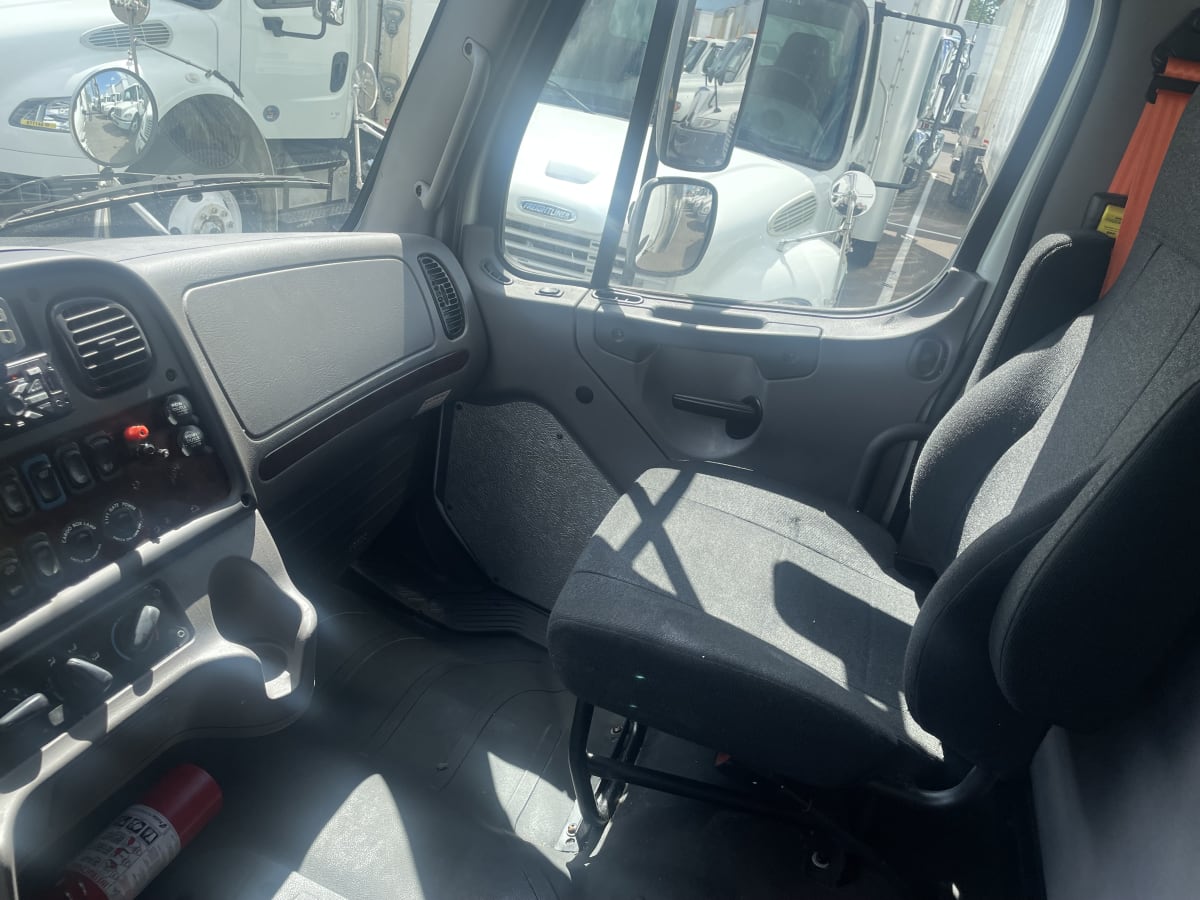 2018 Freightliner/Mercedes M2 106 762726