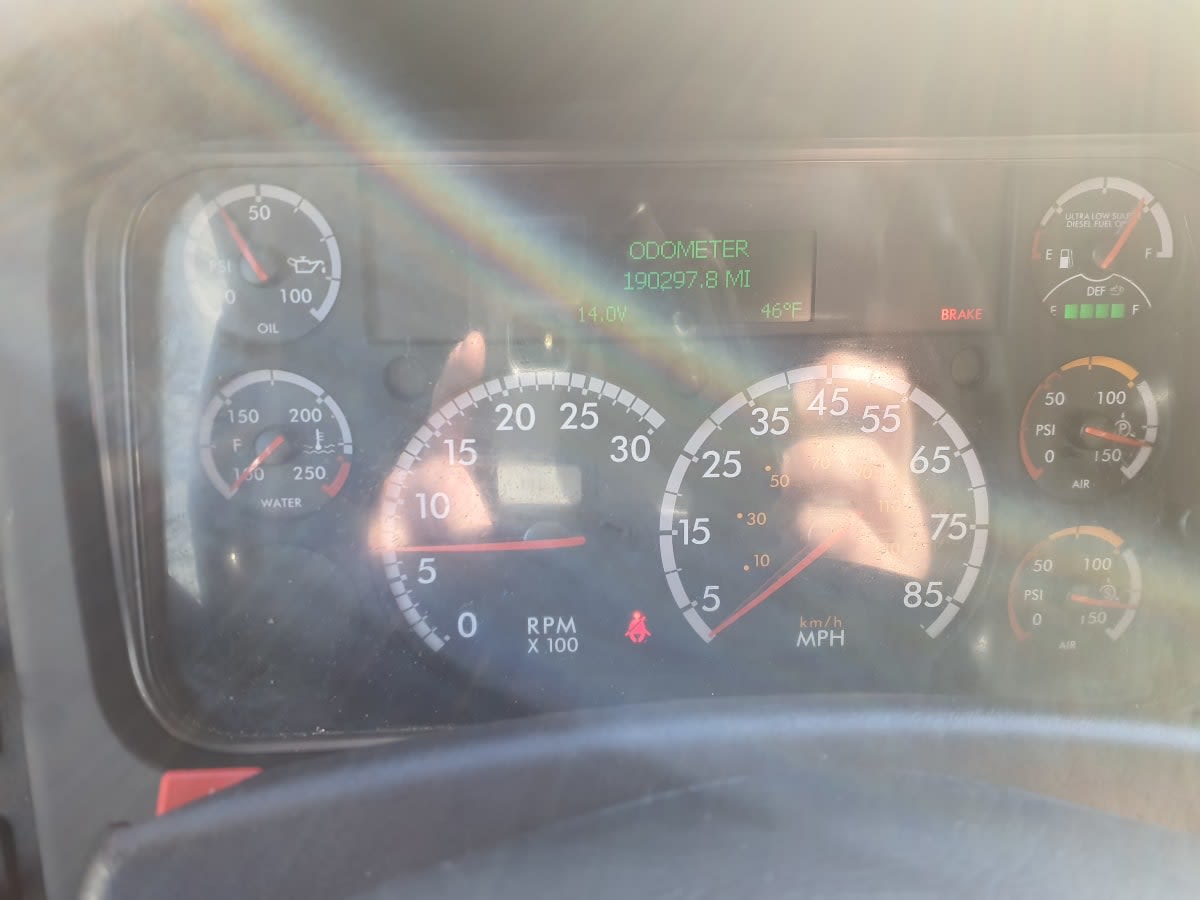 2018 Freightliner/Mercedes M2 106 762886