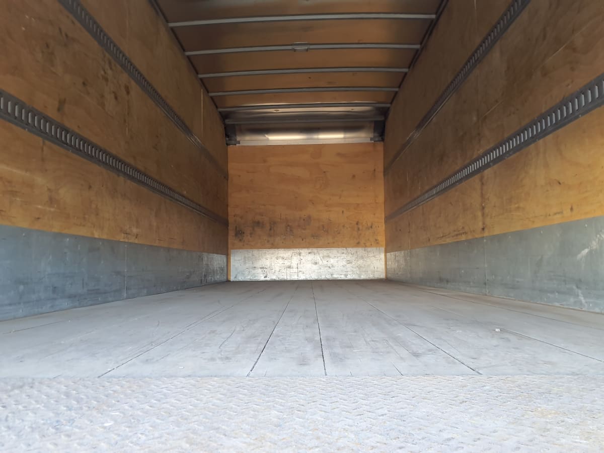 2018 Freightliner/Mercedes M2 106 762886