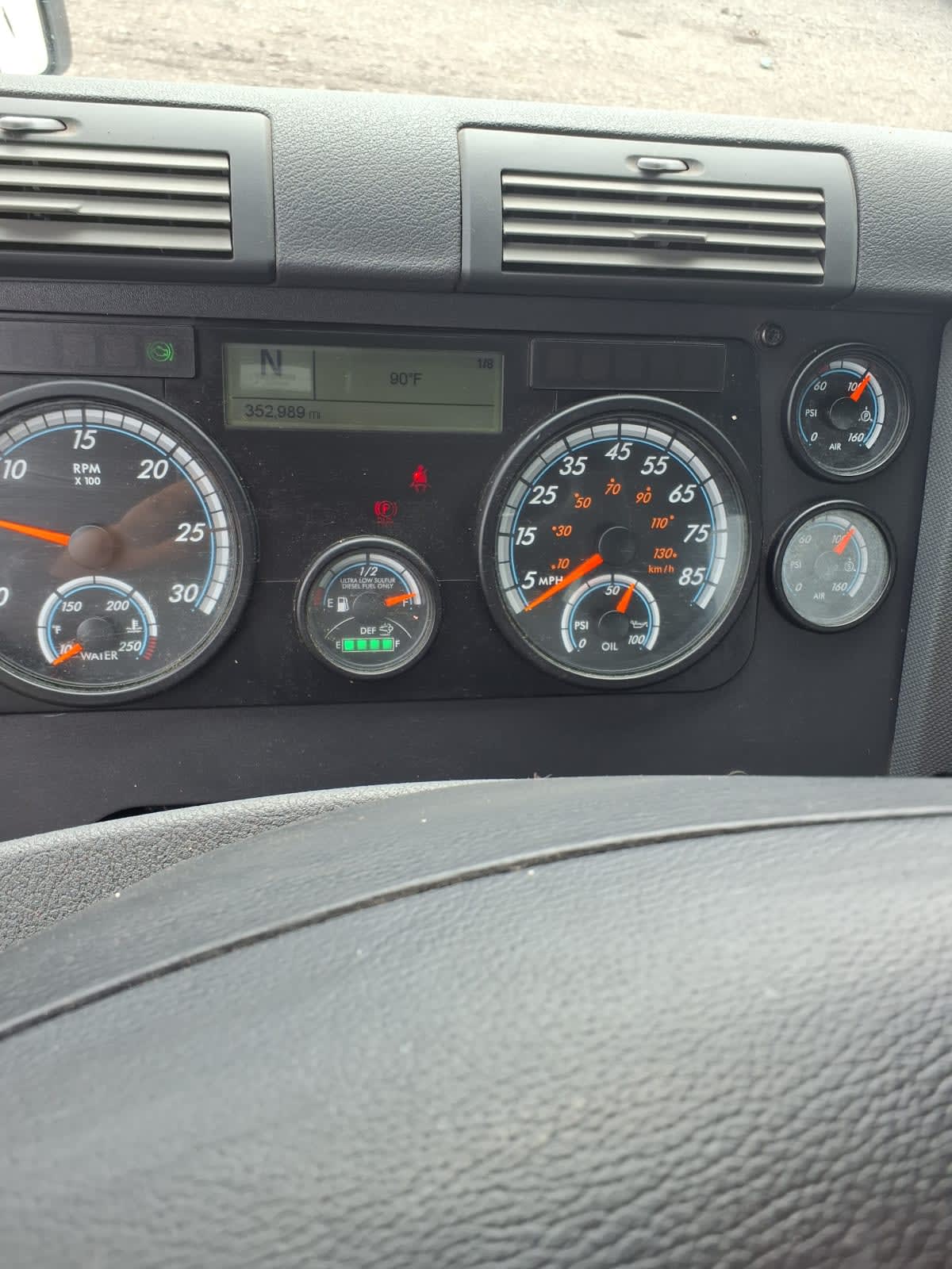 2018 Freightliner - image 9