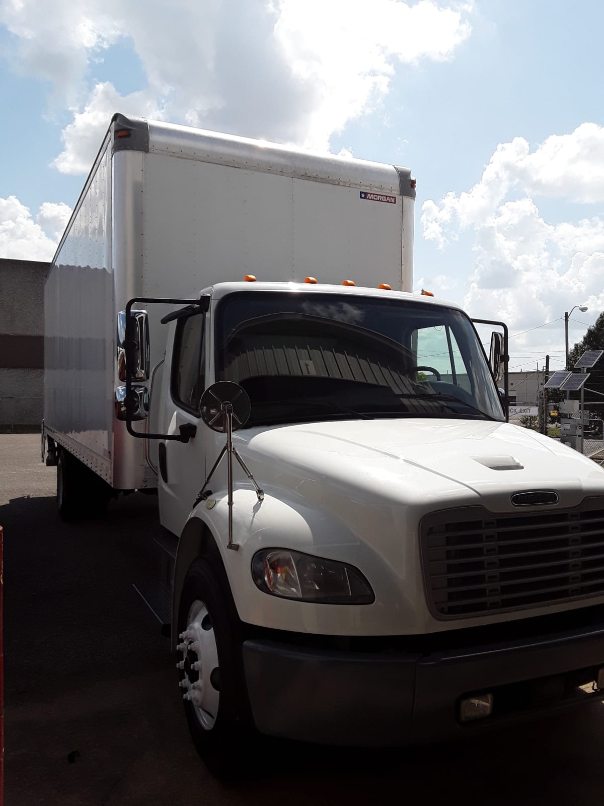 2018 Freightliner/Mercedes M2 106 763043