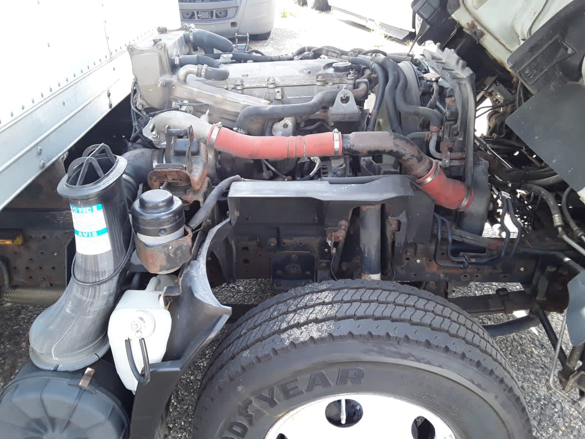 2018 Isuzu NPR 763158
