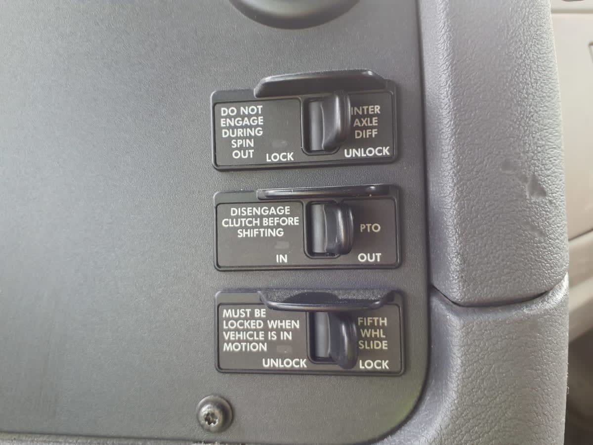 2018 Freightliner/Mercedes CASCADIA 113 763352