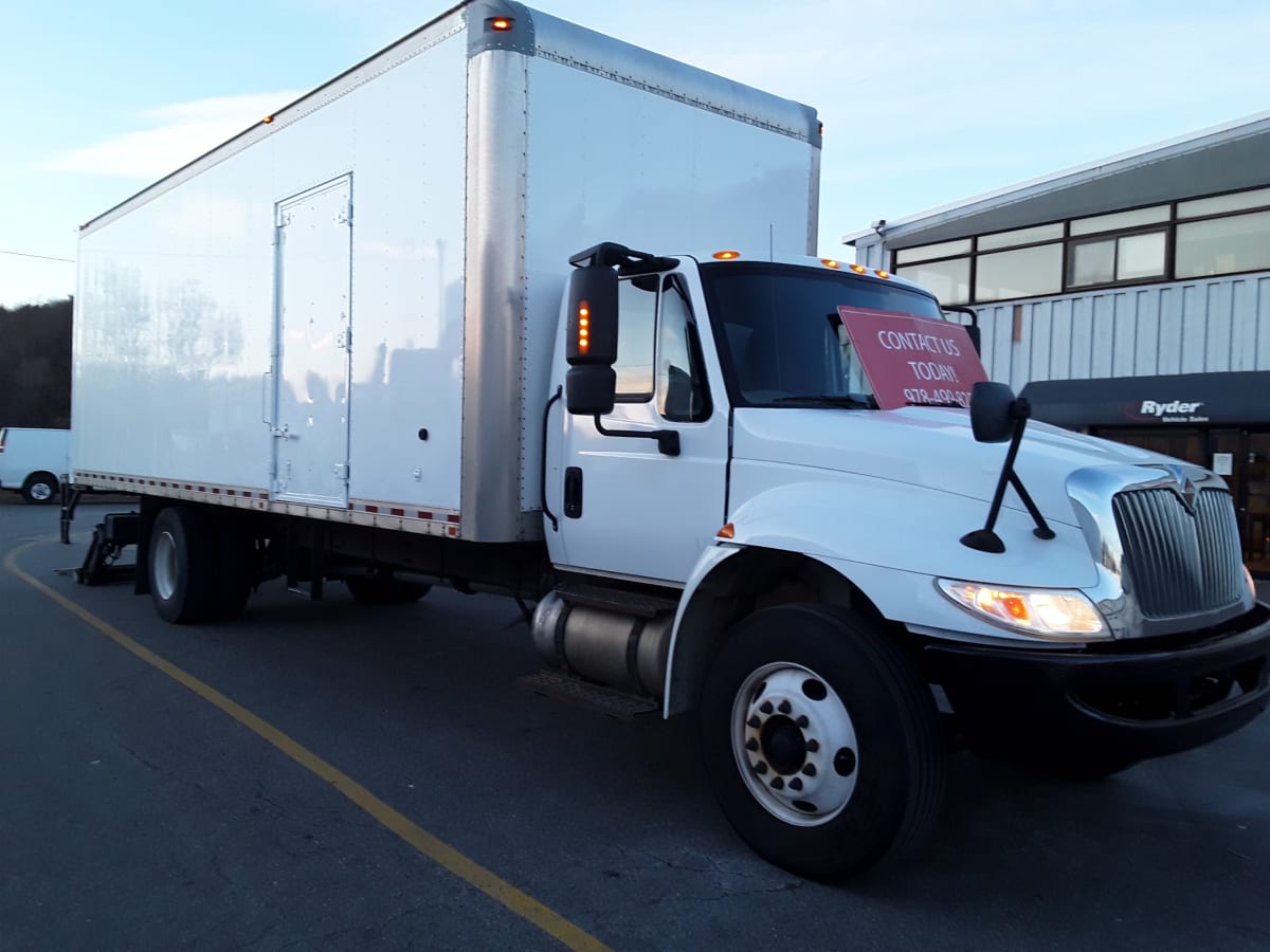 2018 Navistar International 4300 763375