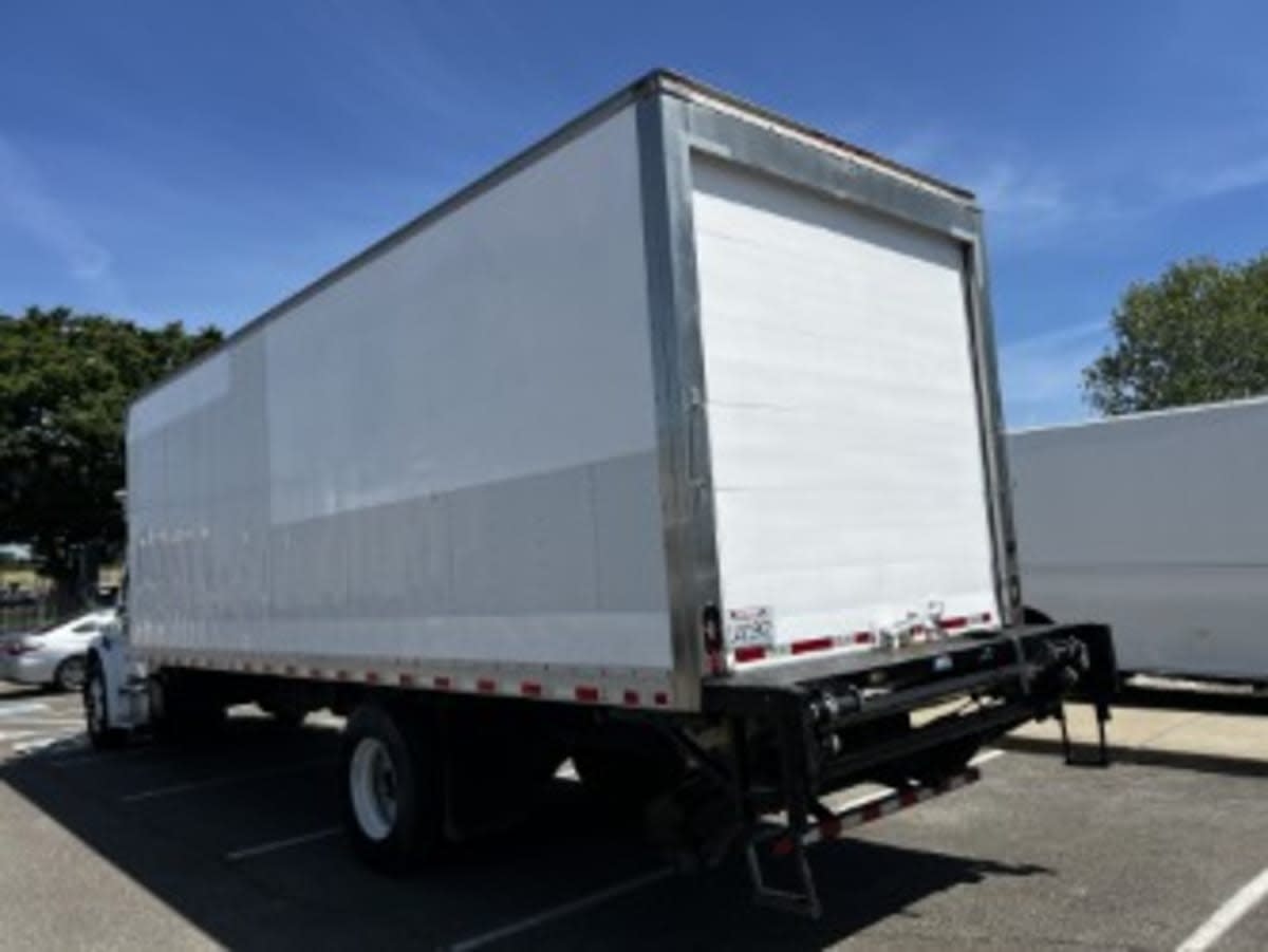 2018 Freightliner/Mercedes M2 106 763499