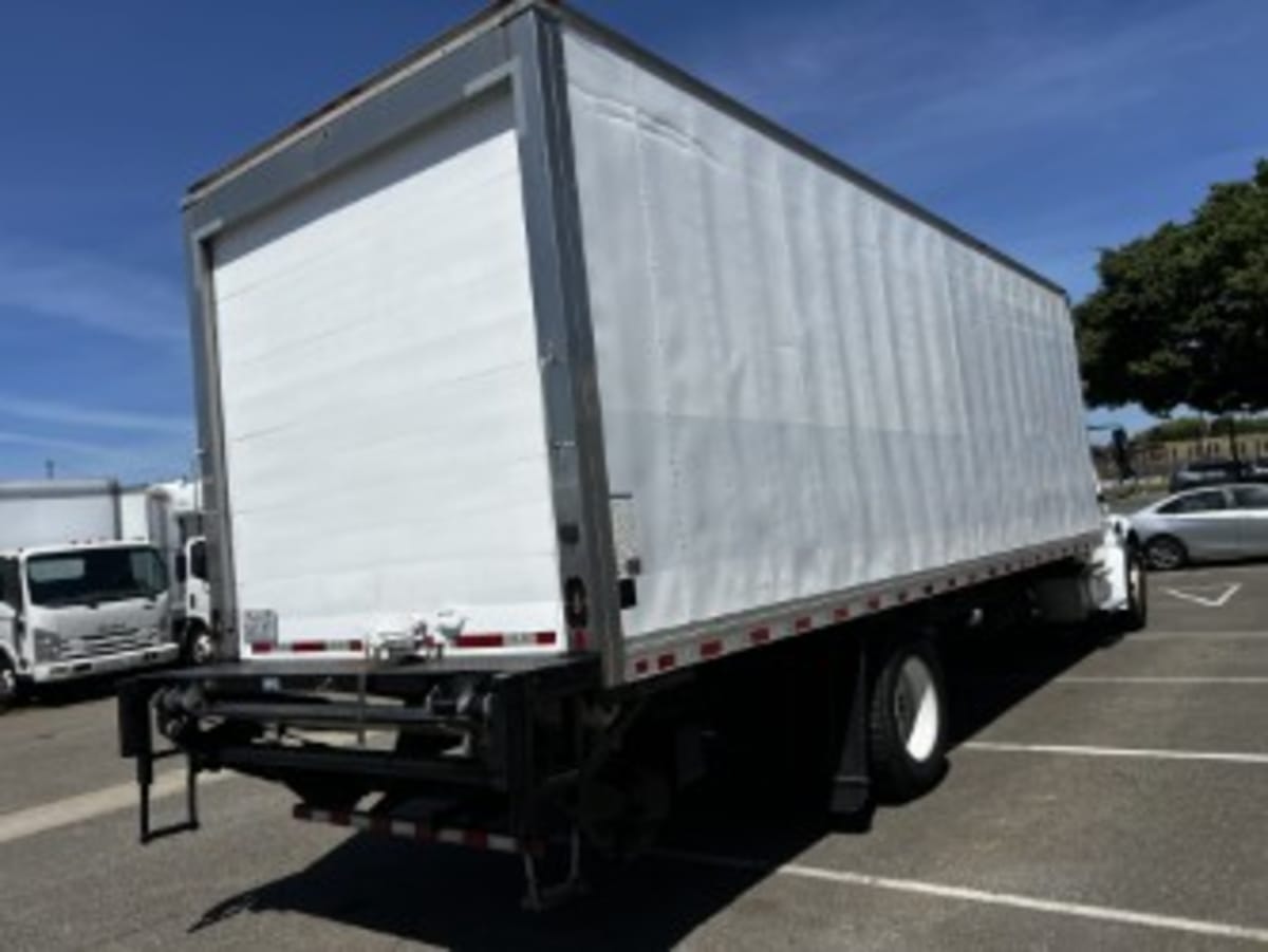 2018 Freightliner/Mercedes M2 106 763499