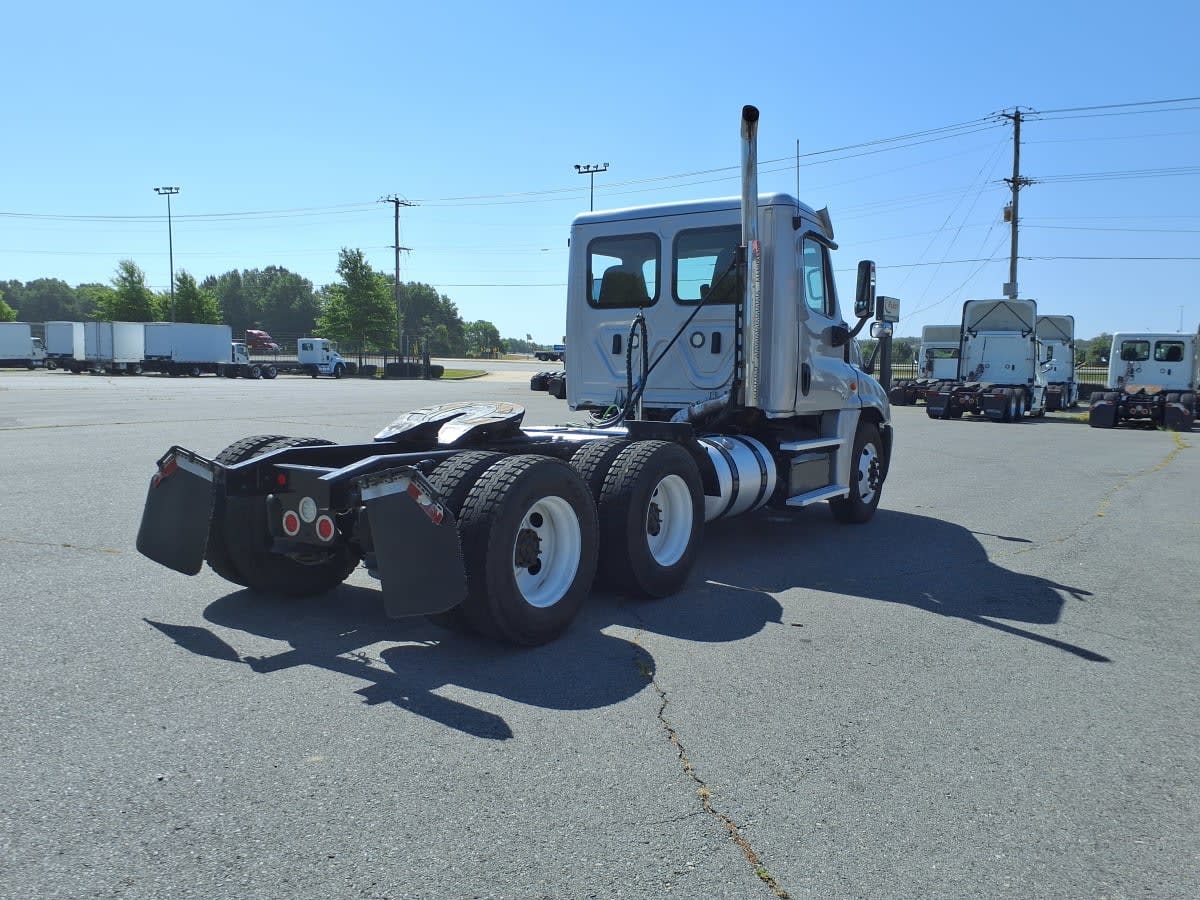 2018 Freightliner/Mercedes CASCADIA 125 763554