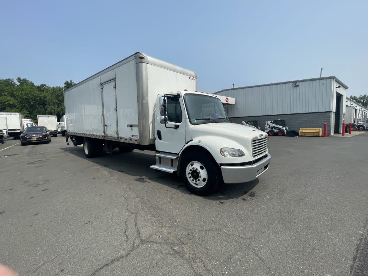 2018 Freightliner M2 106 763882