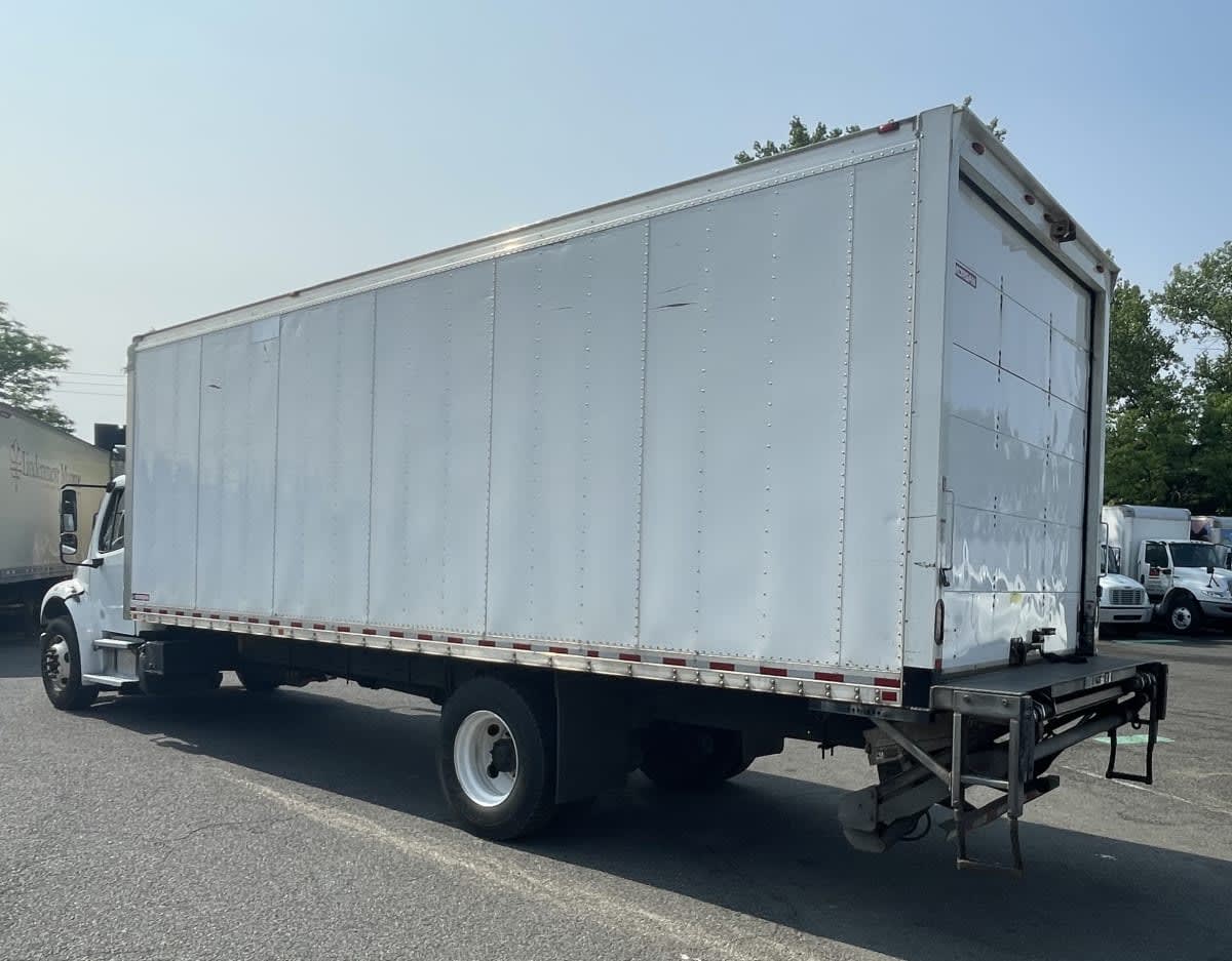2018 Freightliner M2 106 763884