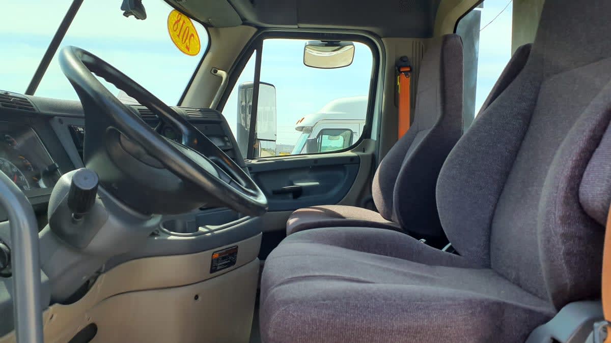 2018 Freightliner/Mercedes CASCADIA 125 764008
