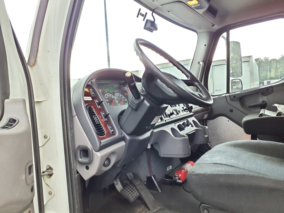 2018 Freightliner M2 106 764206