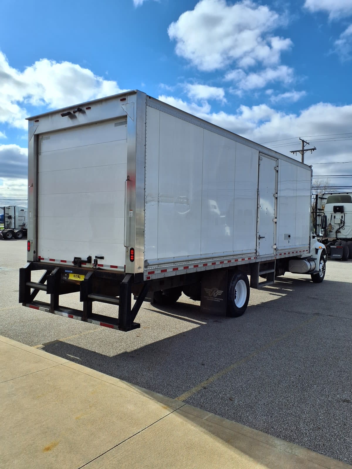 2018 Navistar International 4300 764259