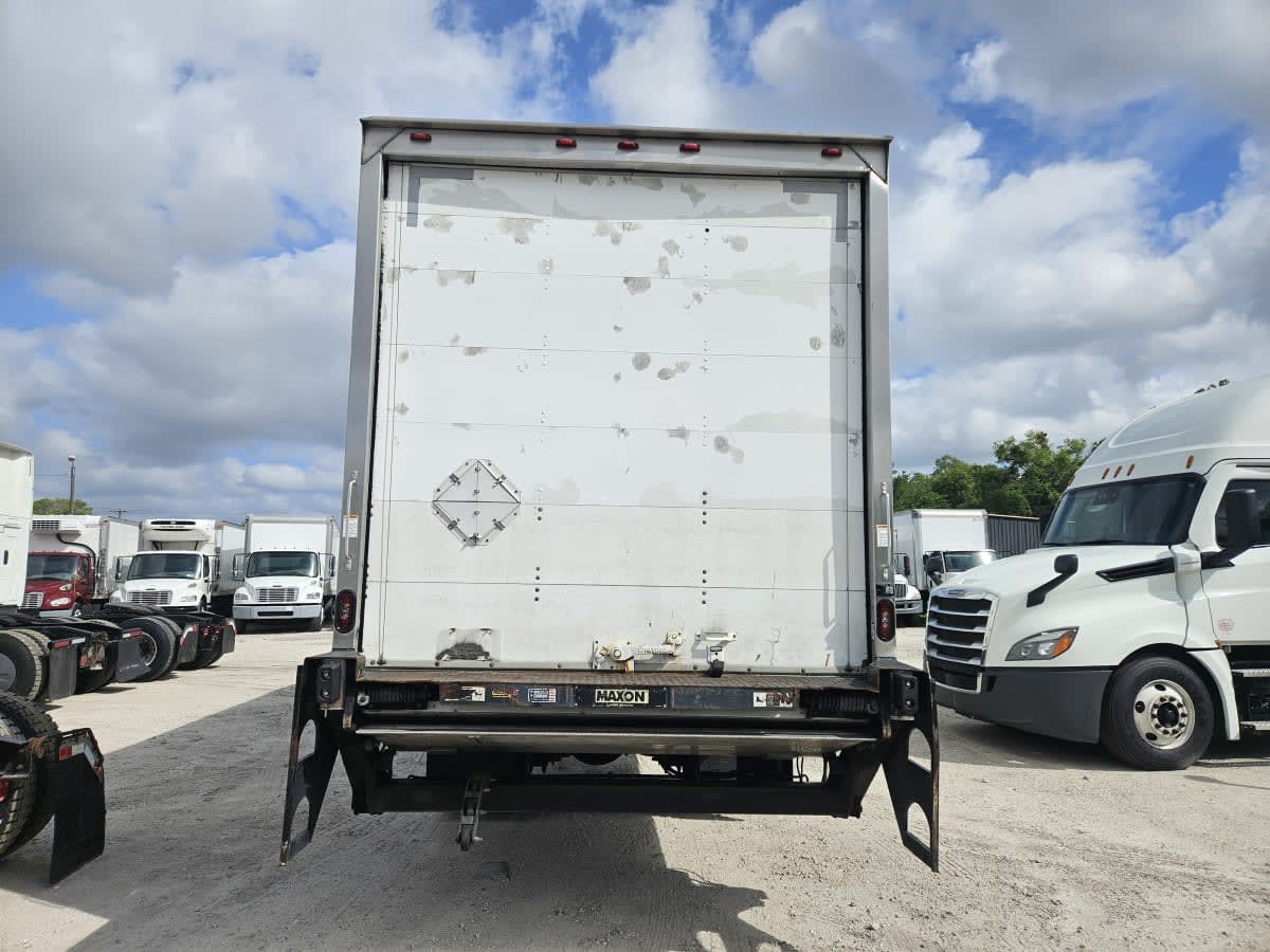 2018 Freightliner/Mercedes M2 106 764352