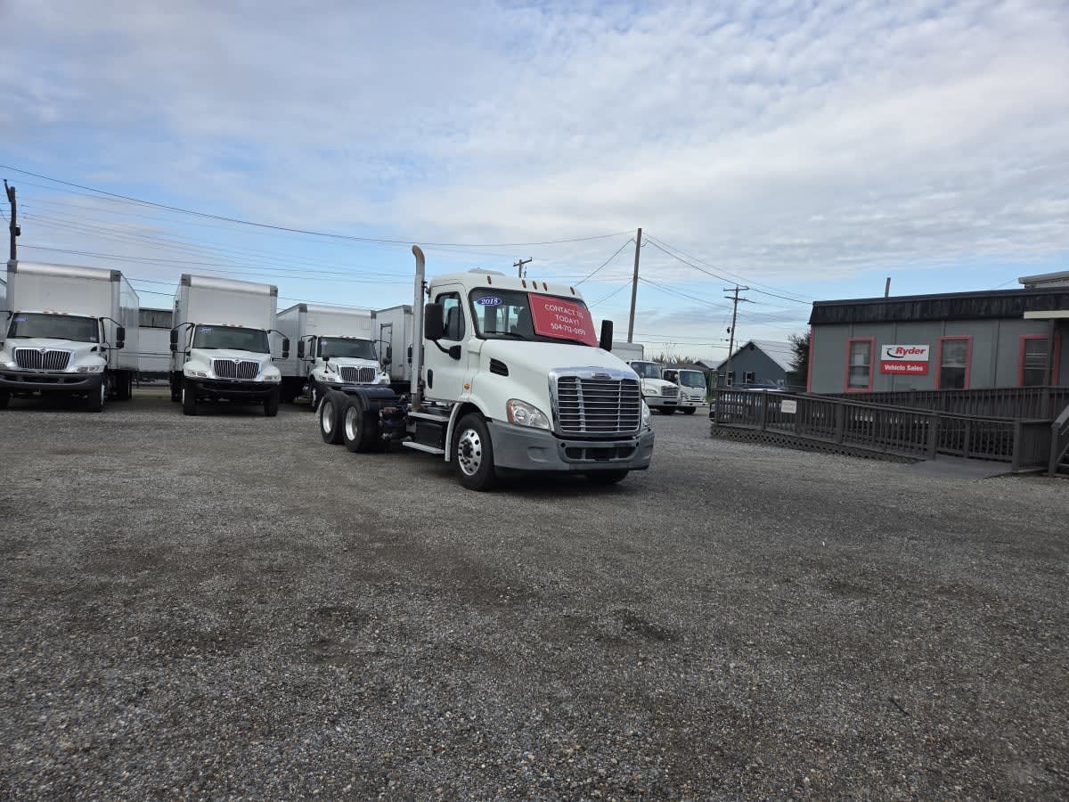 2018 Freightliner - image 3
