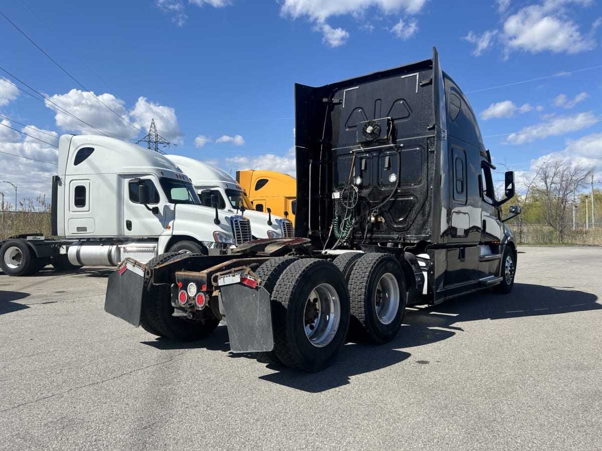 2018 Freightliner/Mercedes NEW CASCADIA PX12664 764610