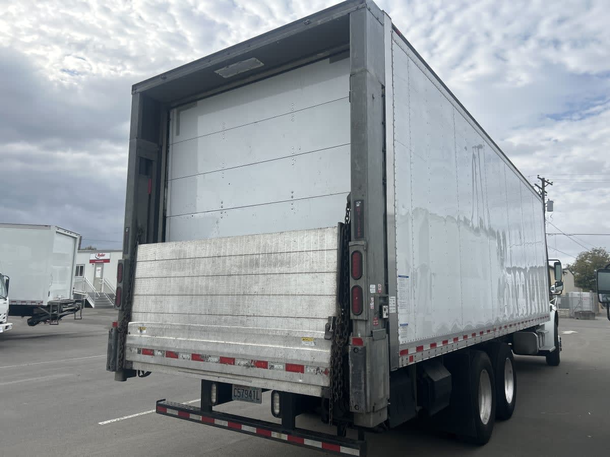 2018 Freightliner/Mercedes M2 106 764630