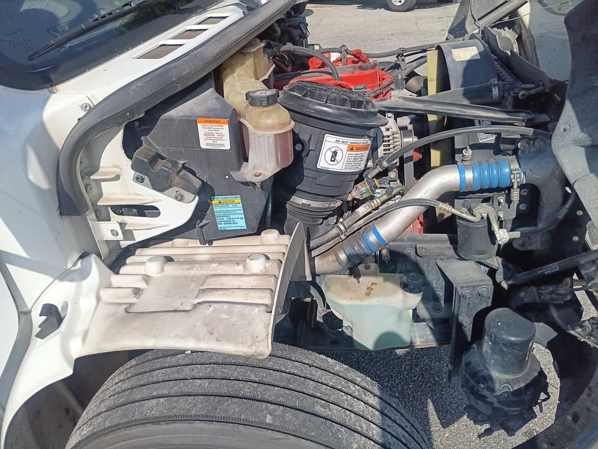 2018 Freightliner M2 106 764635