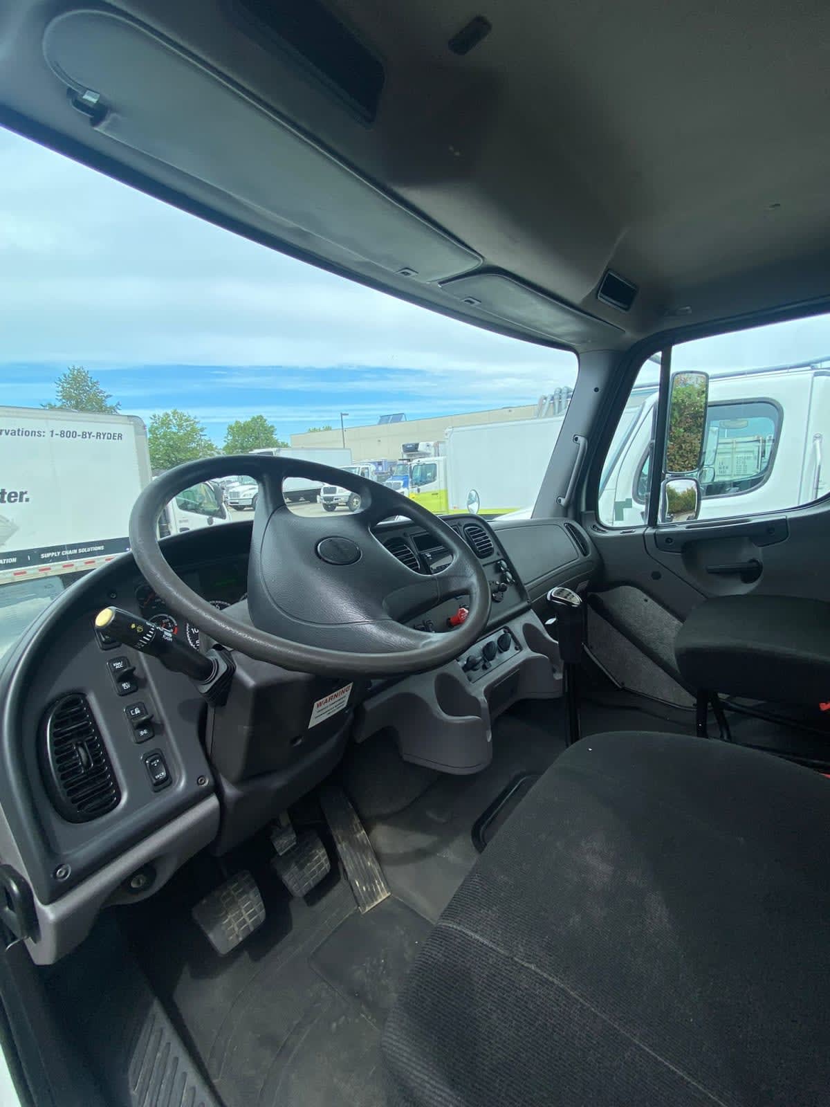 2018 Freightliner M2 106 764775